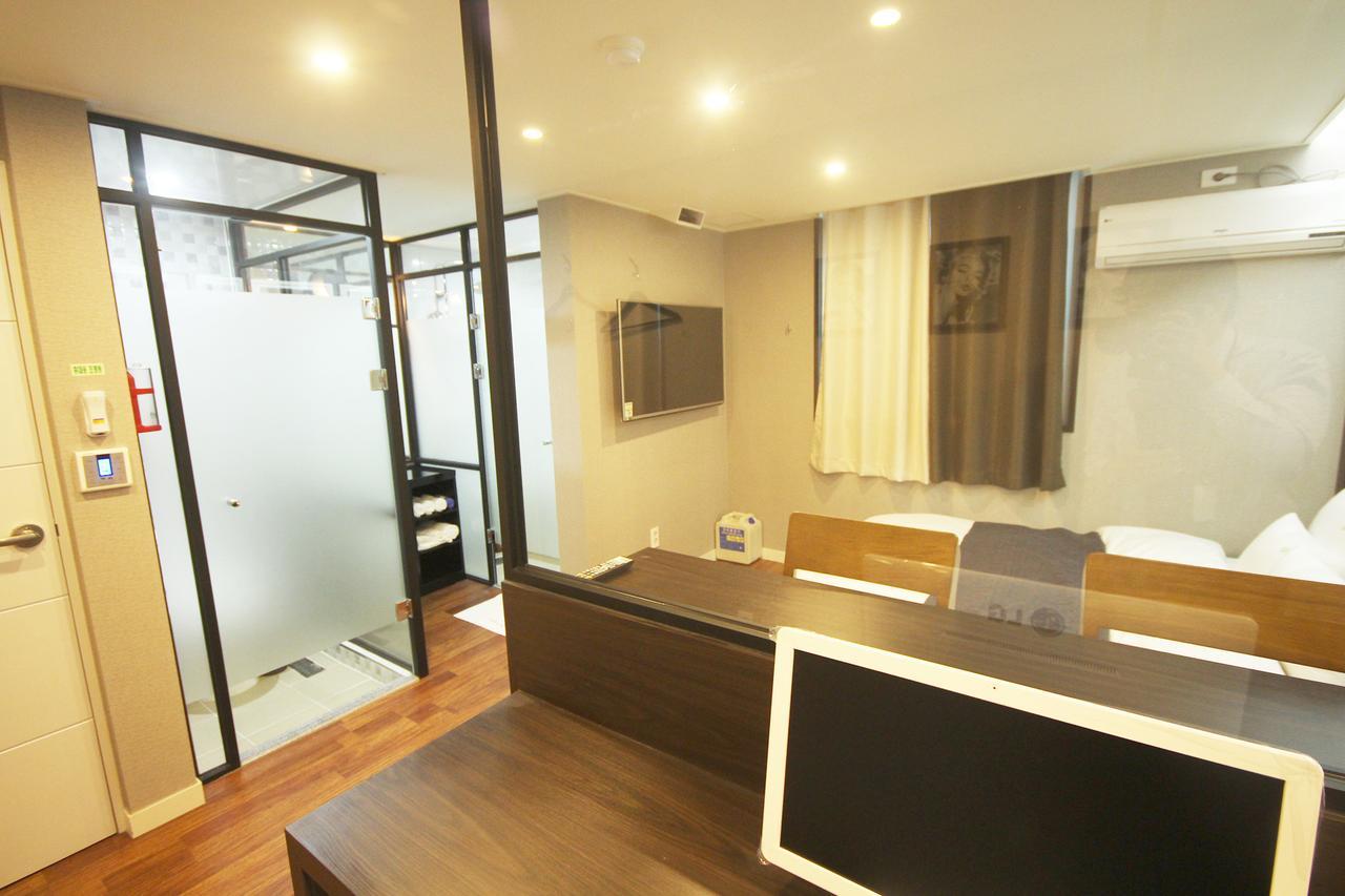 Haru Hotel Gimhae Exterior foto